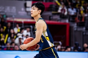 媒体人：徐杰即便上头也不会乱分寸&amp;越愤怒状态越好 挑衅他没啥用